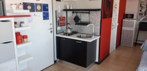  Silent Bay Apartments  Сестри Леванте